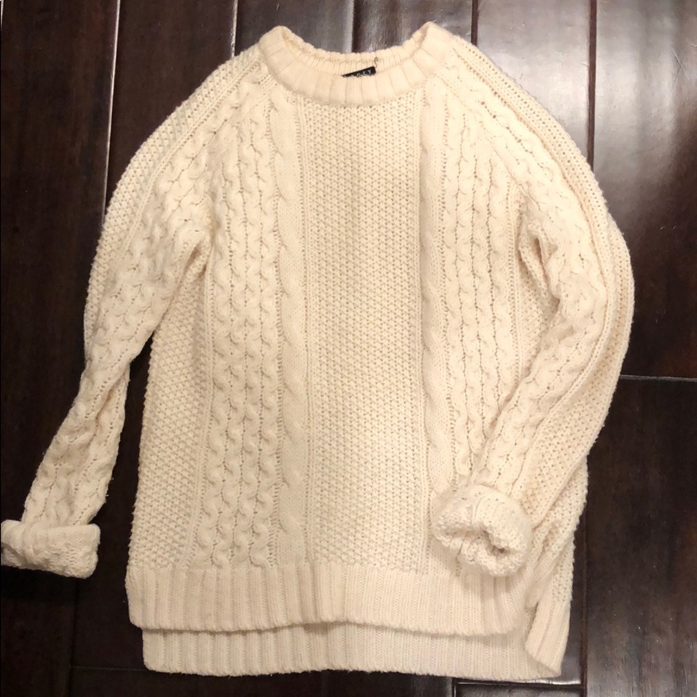 Theory size P preloved sweater